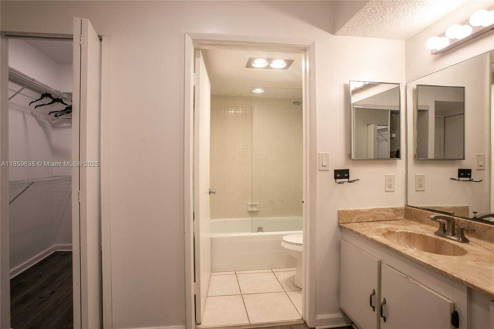 Small Image of 20505 EAST COUNTRY CLUB DR #731, Aventura Number 10