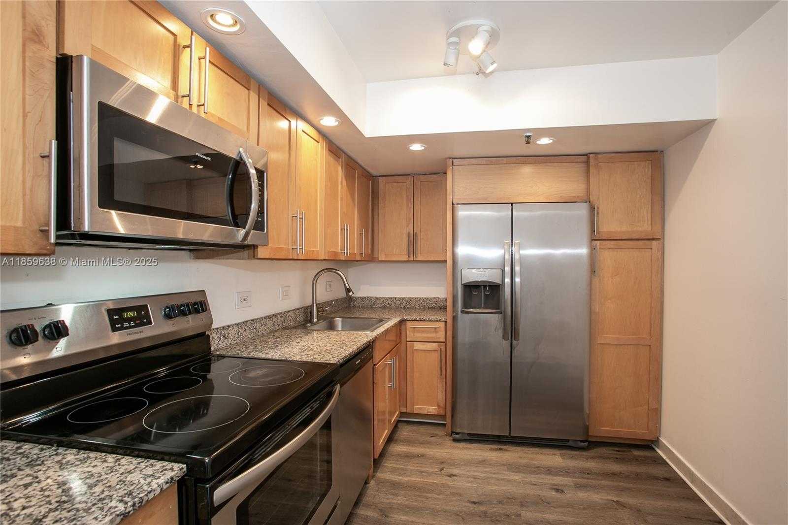 Small Image of 20505 EAST COUNTRY CLUB DR #731, Aventura Number 4