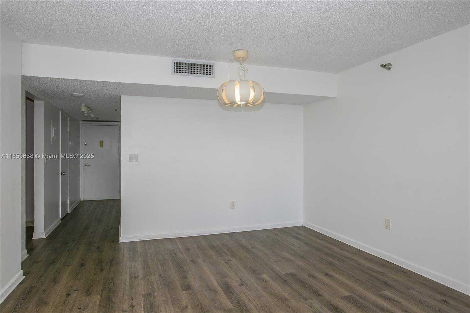 Small Image of 20505 EAST COUNTRY CLUB DR #731, Aventura Number 7