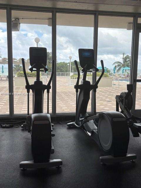 Small Image of 5701 COLLINS AVE #709, Miami Beach Number 11