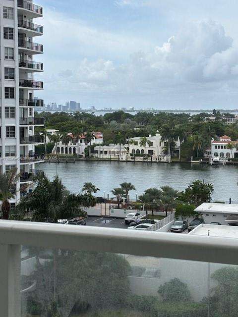 Small Image of 5701 COLLINS AVE #709, Miami Beach Number 7