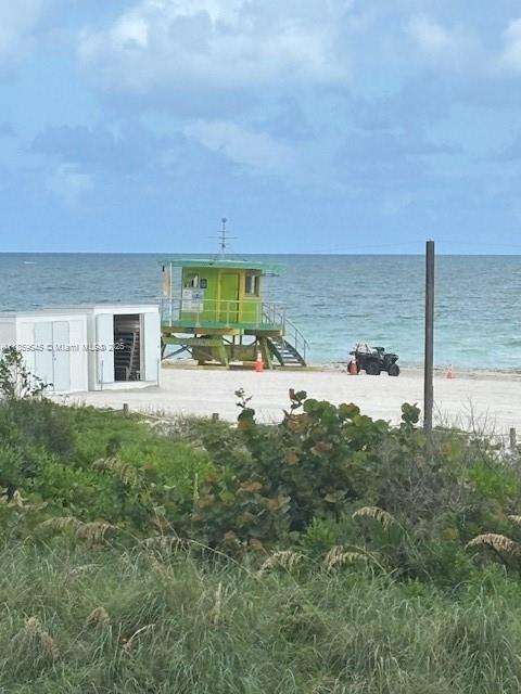 Small Image of 5701 COLLINS AVE #709, Miami Beach Number 9