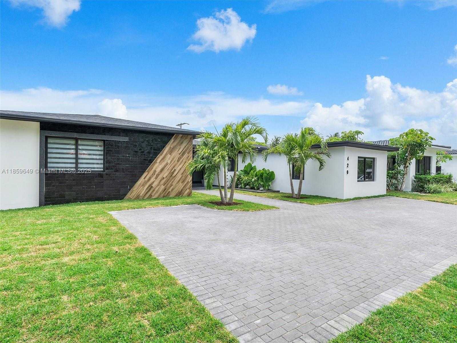 Small Image of 420 NORTH SHORE DR, Miami Beach Number 7