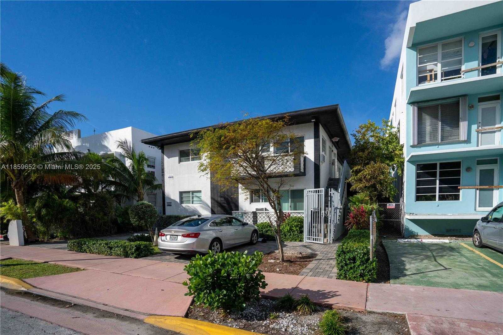 Small Image of 1120 EUCLID AVE #2, Miami Beach Number 10