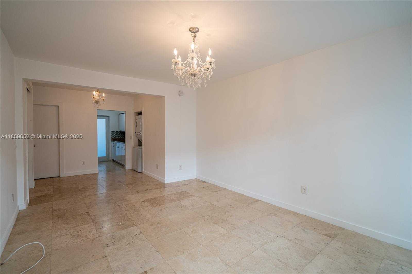 Small Image of 1120 EUCLID AVE #2, Miami Beach Number 5