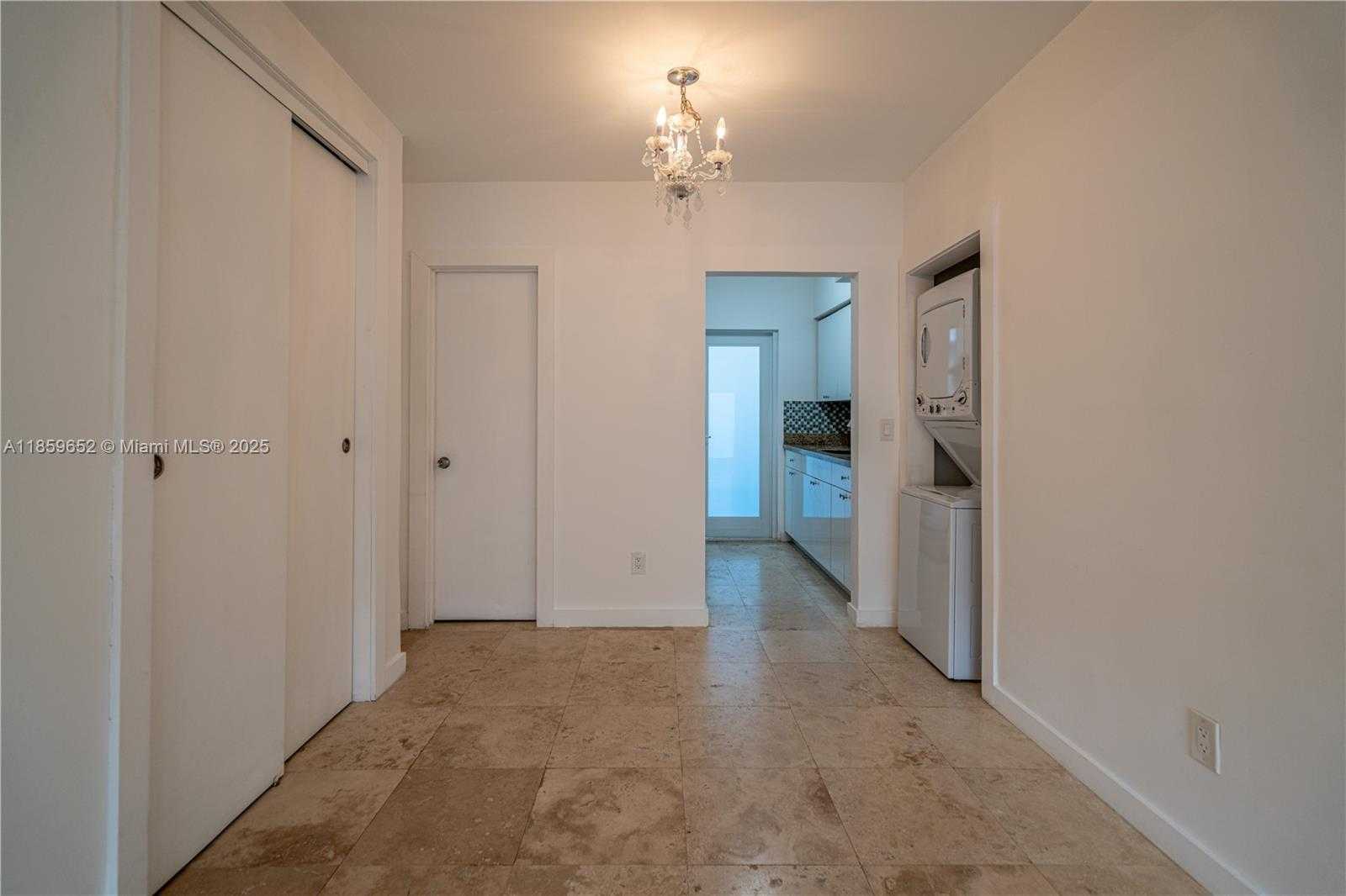 Small Image of 1120 EUCLID AVE #2, Miami Beach Number 6