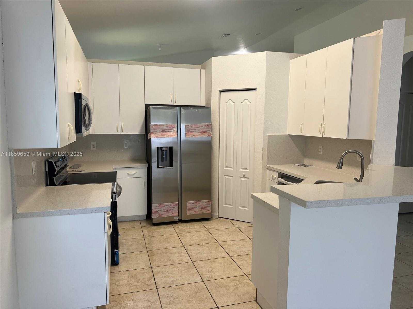 Small Image of 2217 NORTH EAST 41ST AVE #-, Homestead Number 15