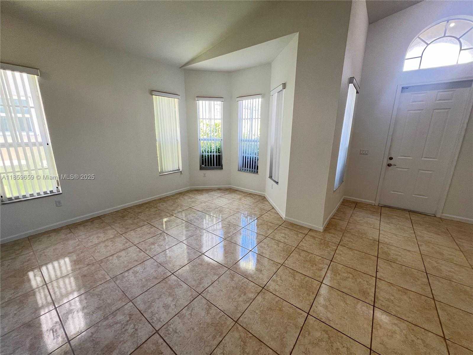 Small Image of 2217 NORTH EAST 41ST AVE #-, Homestead Number 5