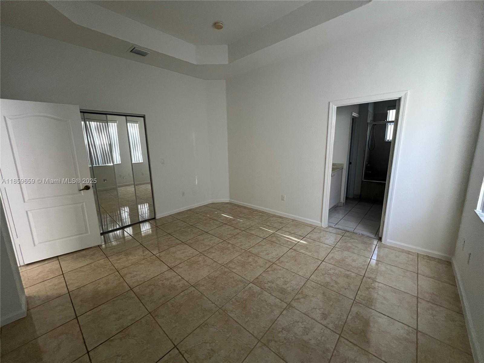 Small Image of 2217 NORTH EAST 41ST AVE #-, Homestead Number 9