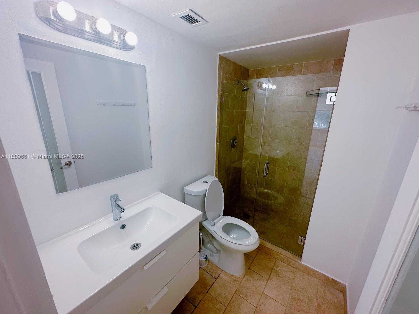 Small Image of 7441 WAYNE AVE #2M, Miami Beach Number 9