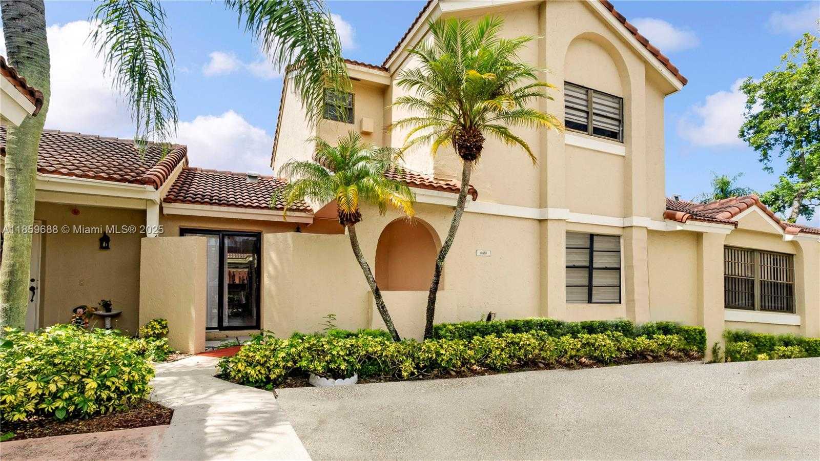 Small Image of 6460 NORTH WEST 170TH TER #6460, Hialeah Number 2