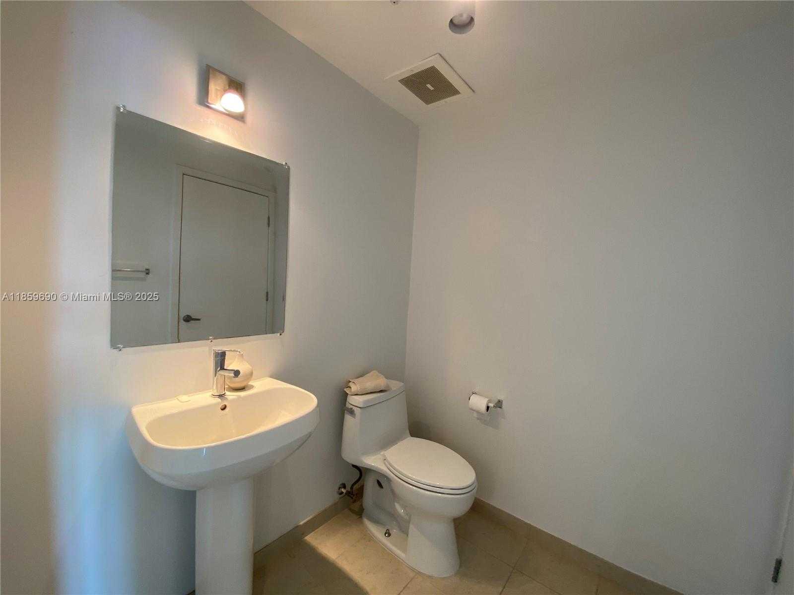 Small Image of 3301 NORTH EAST 1ST AVE #M0706, Miami Number 17
