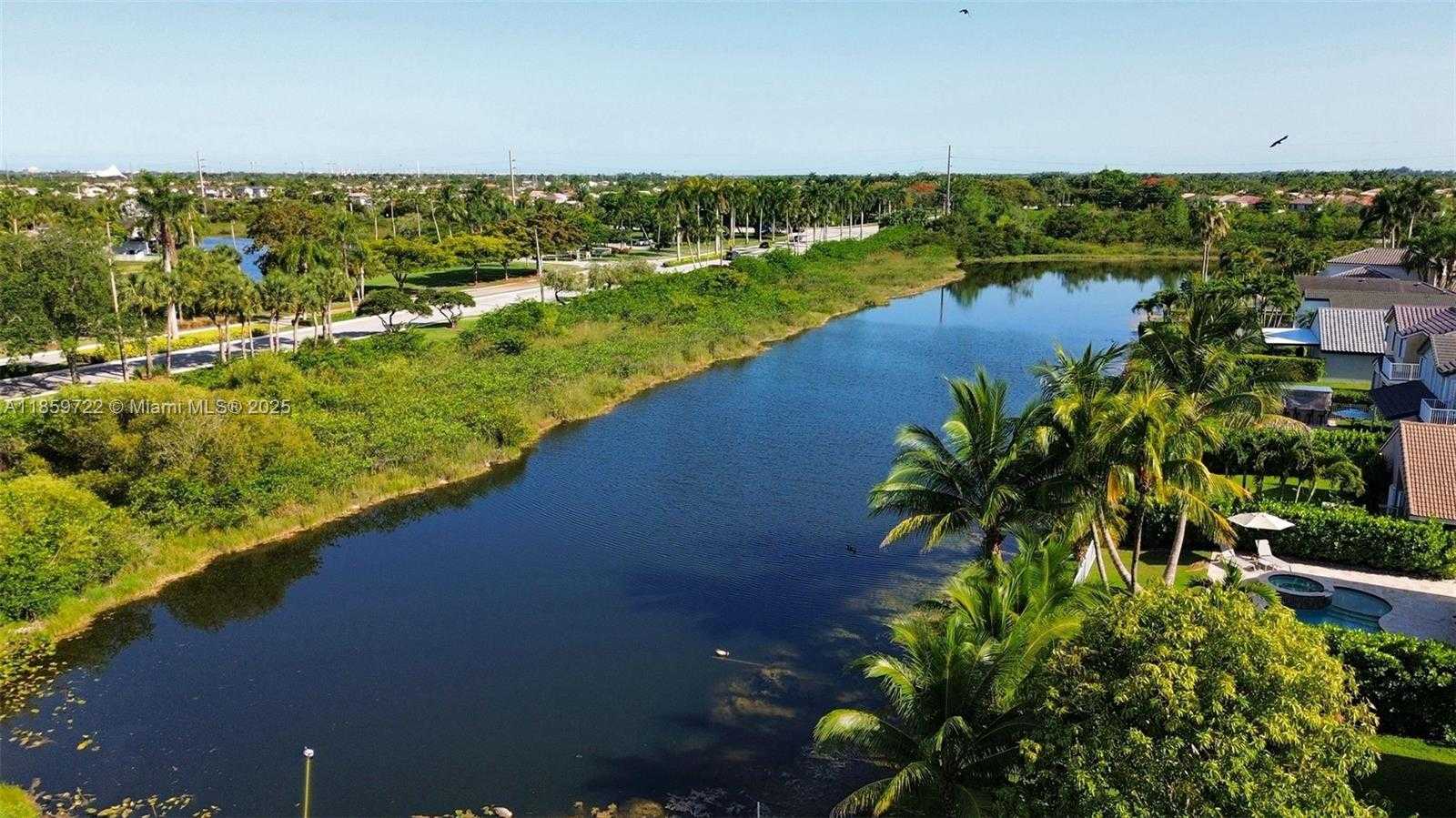 Small Image of 1211 SOUTH WEST 178TH WAY #1211, Pembroke Pines Number 28