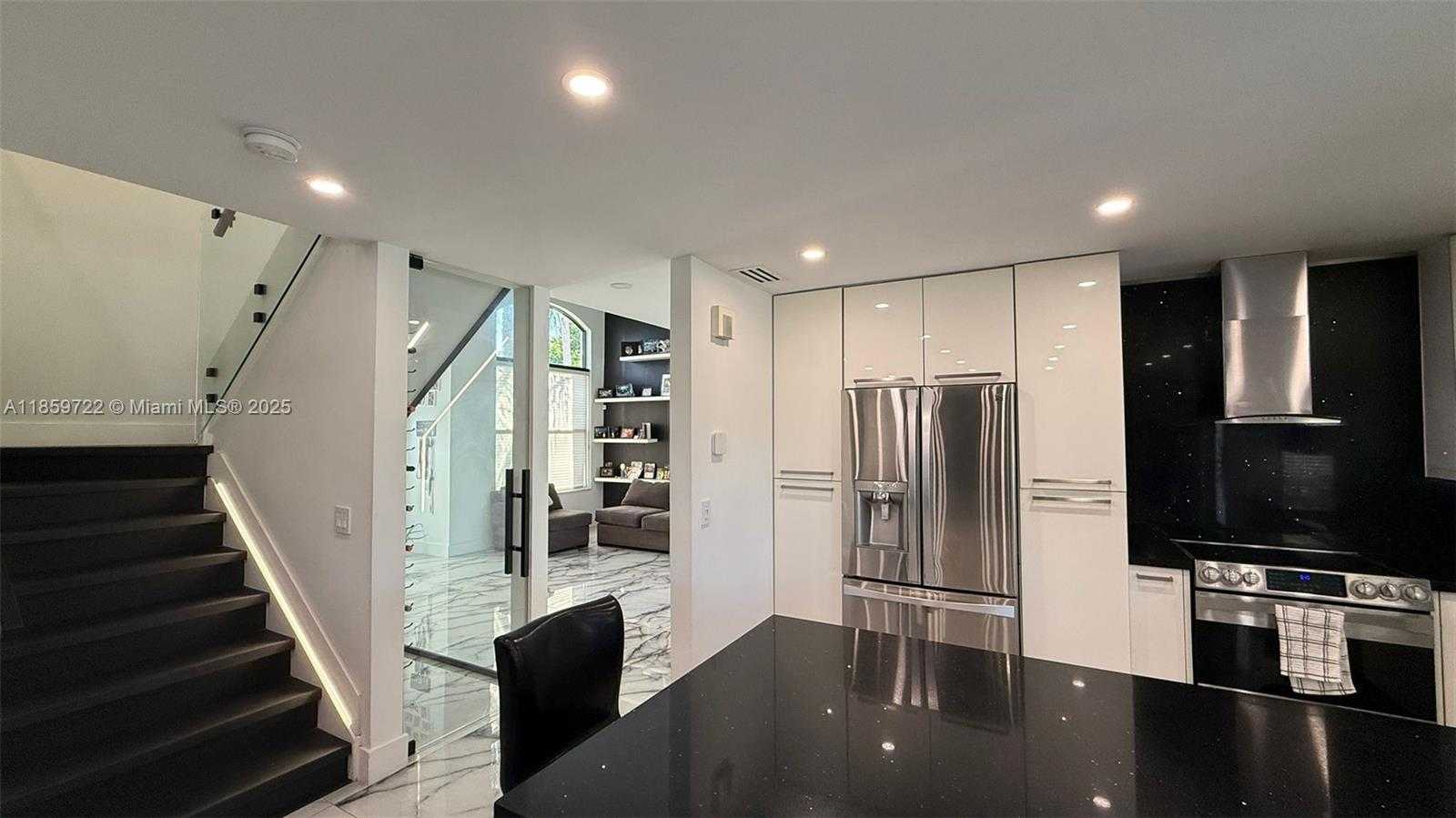 Small Image of 1211 SOUTH WEST 178TH WAY #1211, Pembroke Pines Number 30