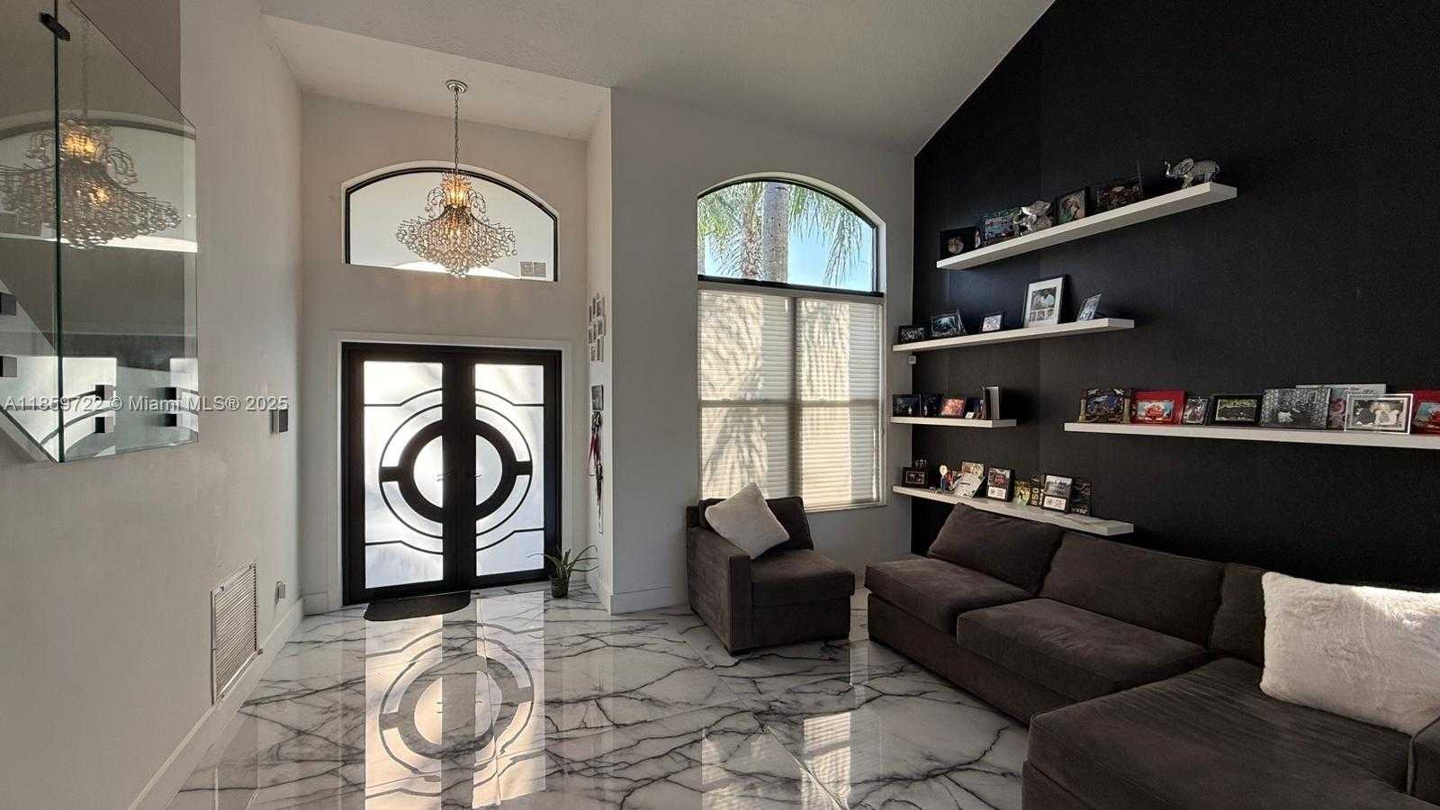 Small Image of 1211 SOUTH WEST 178TH WAY #1211, Pembroke Pines Number 7