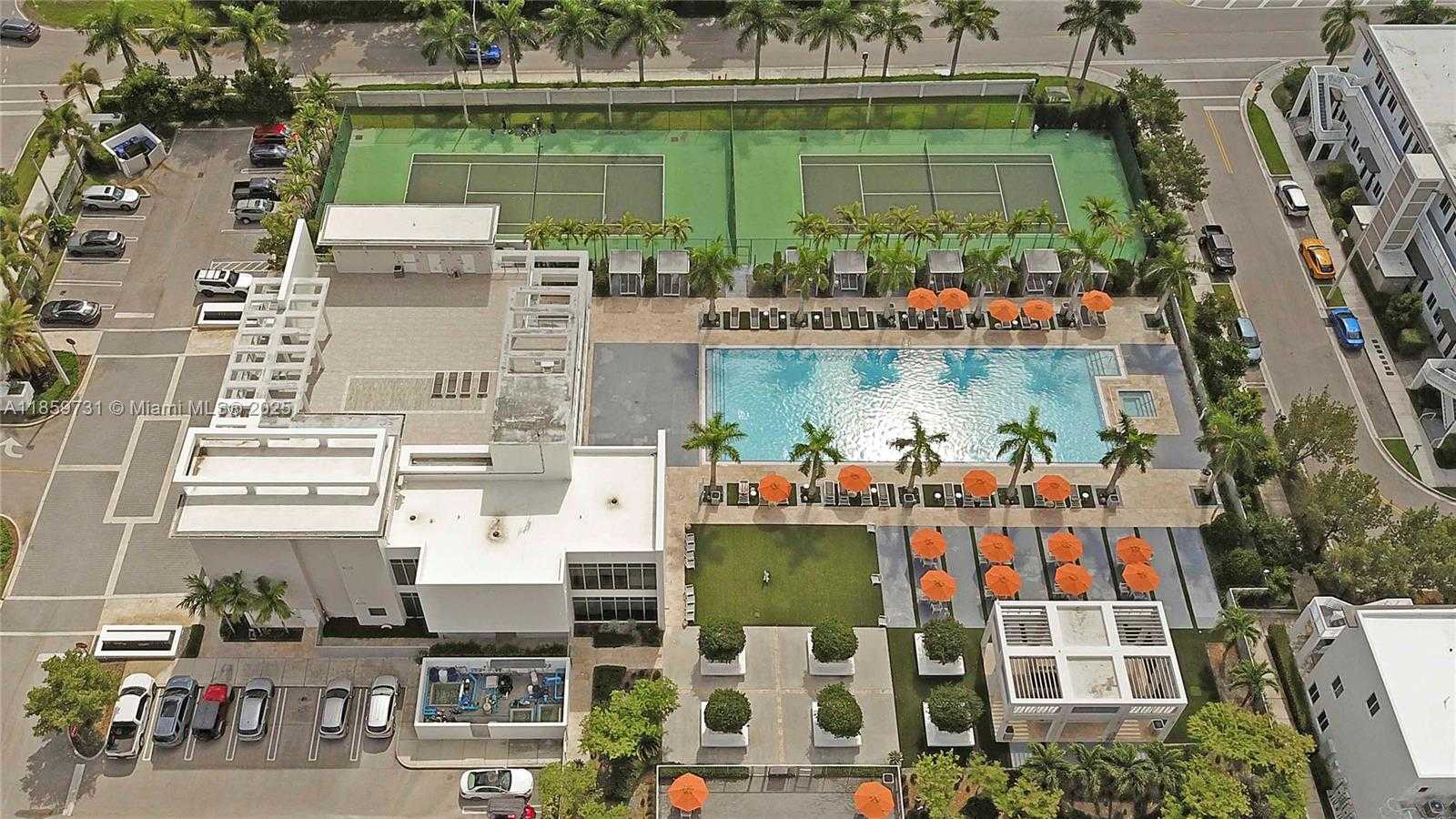 Small Image of 10541 NORTH WEST 66TH ST #10541, Doral Number 37