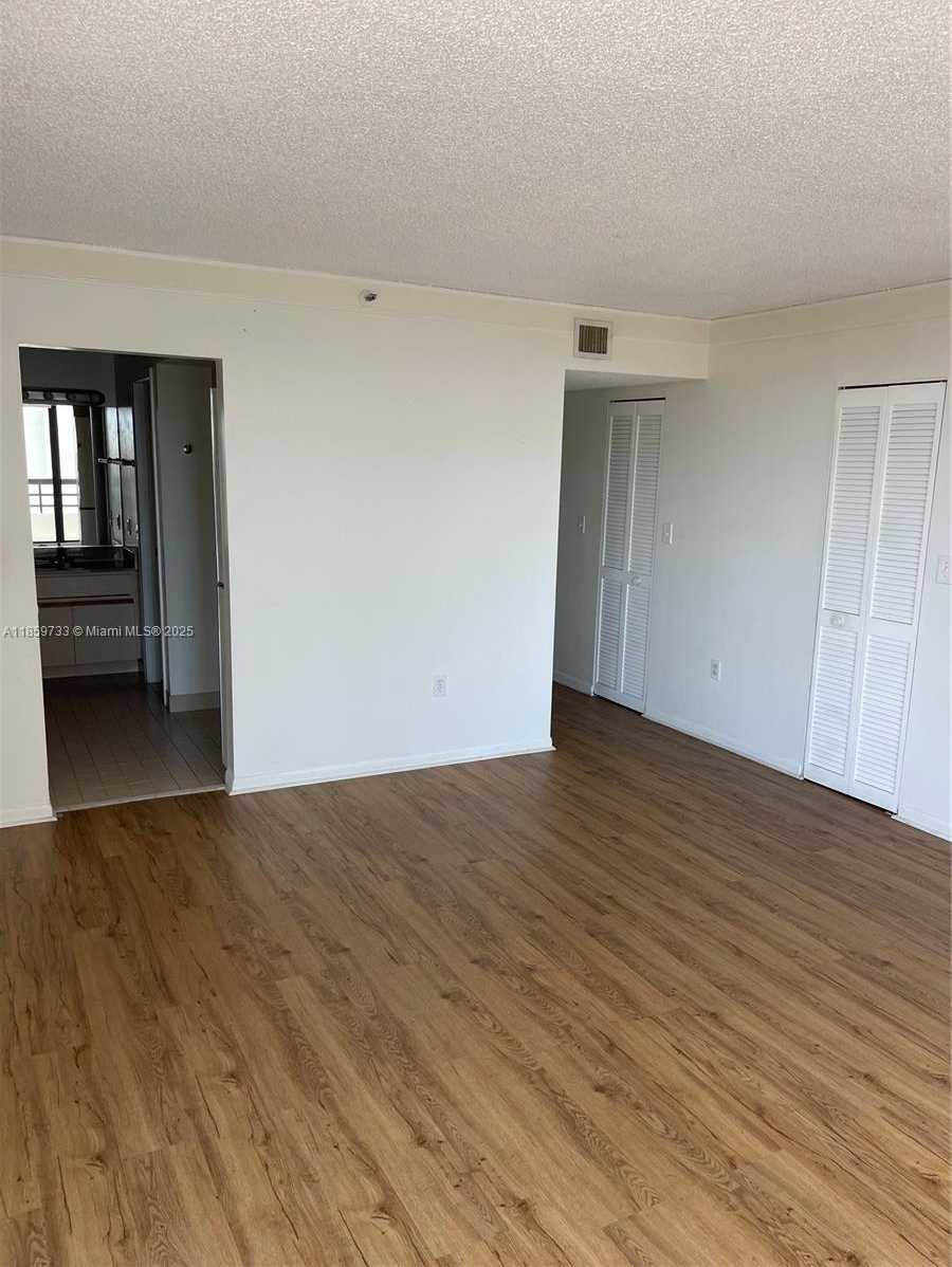 Small Image of Coral Gables Number 11