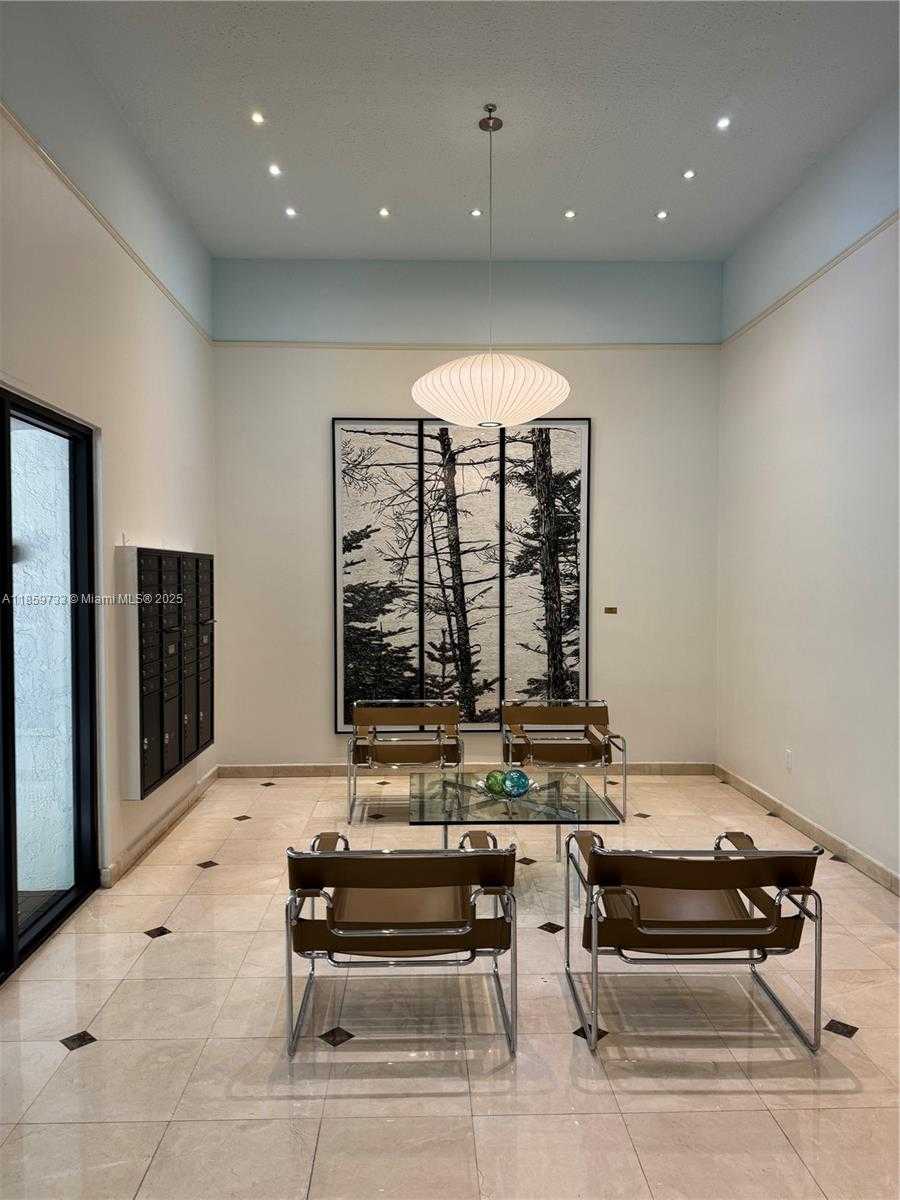 Small Image of Coral Gables Number 17