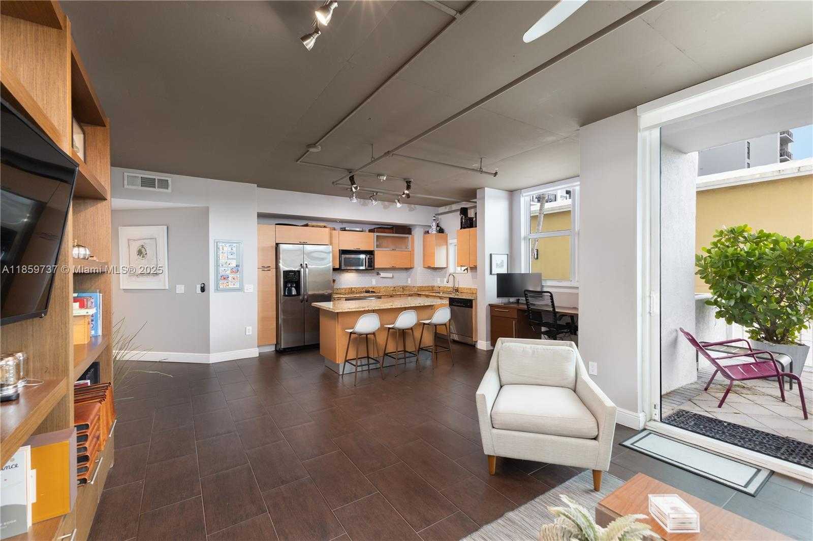 Small Image of 3180 SOUTH WEST 22ND ST #501, Miami Number 11