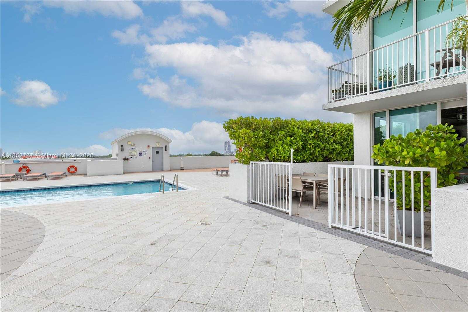 Small Image of 3180 SOUTH WEST 22ND ST #501, Miami Number 32