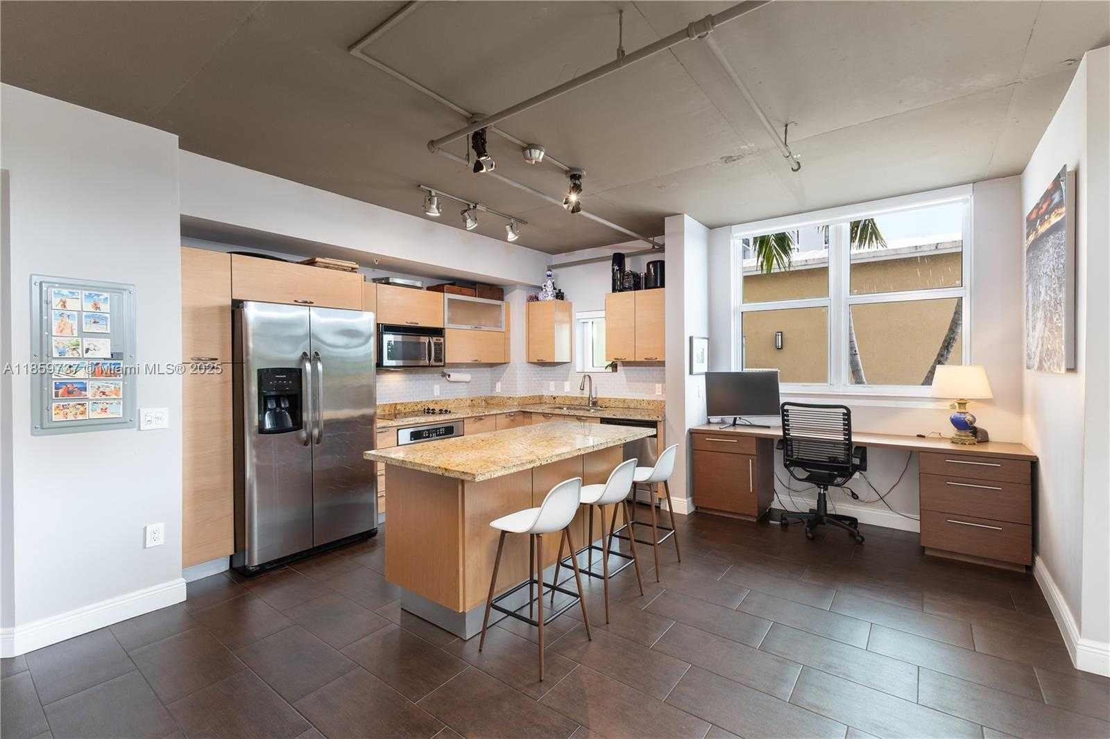 Small Image of 3180 SOUTH WEST 22ND ST #501, Miami Number 8