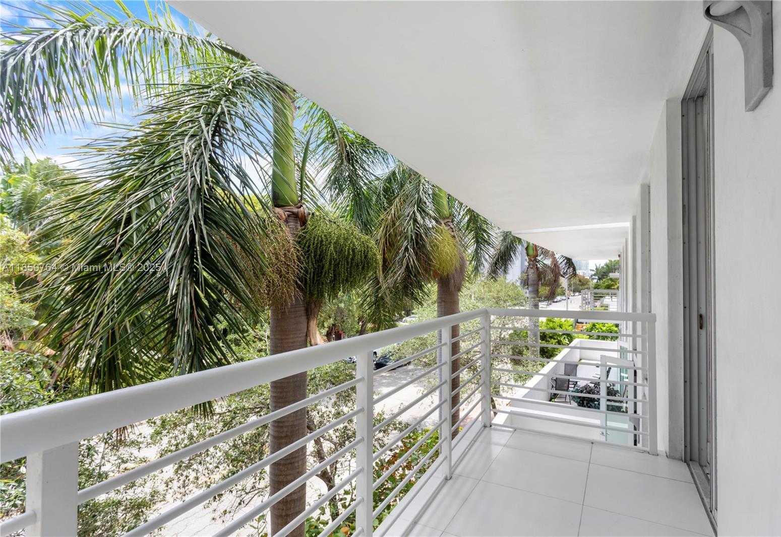 Small Image of 1428 WEST AVE #203, Miami Beach Number 25
