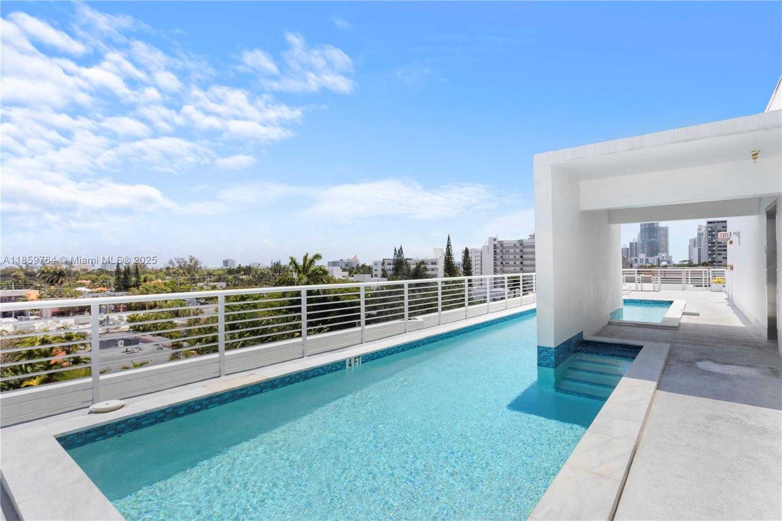 Small Image of 1428 WEST AVE #203, Miami Beach Number 26