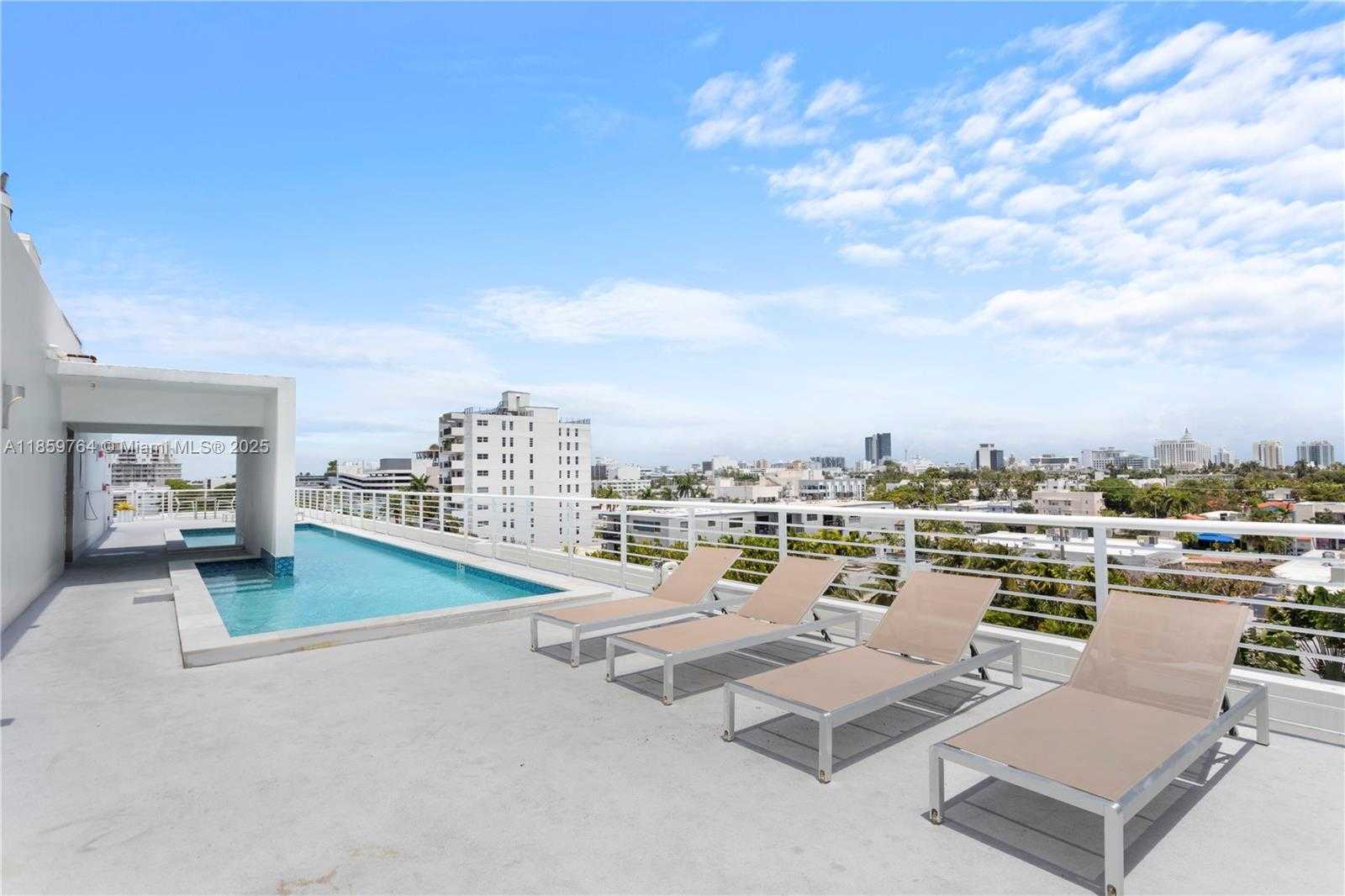 Small Image of 1428 WEST AVE #203, Miami Beach Number 27