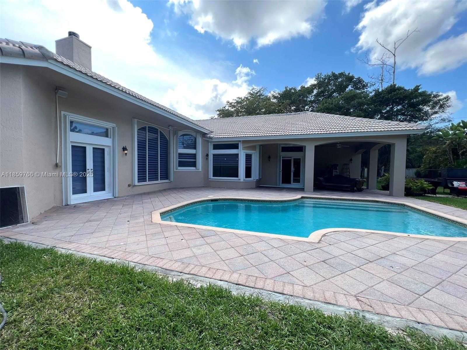 Small Image of 8160 NORTH WEST 47TH DR, Coral Springs Number 30
