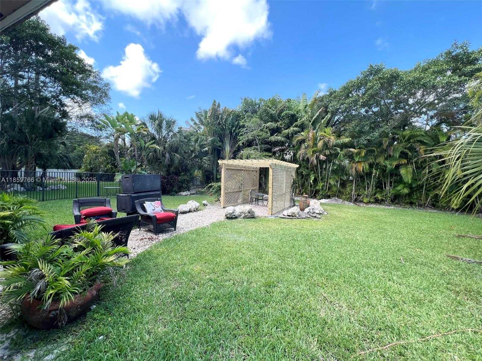 Small Image of 8160 NORTH WEST 47TH DR, Coral Springs Number 32