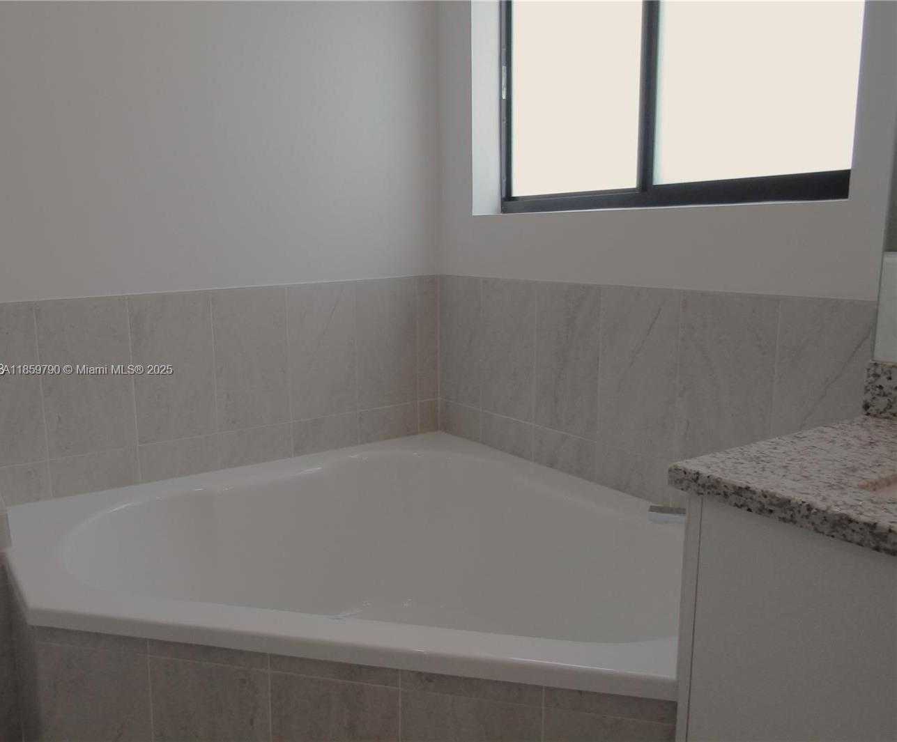 Small Image of 11998 SOUTH WEST 232ND ST #-, Miami Number 13