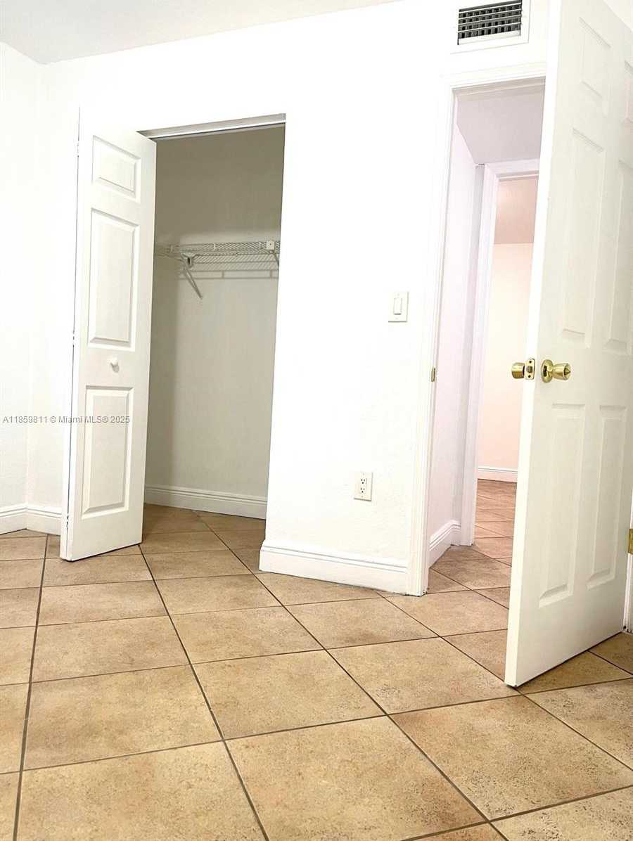 Small Image of 3021 WEST 76TH ST #C-101, Hialeah Number 6