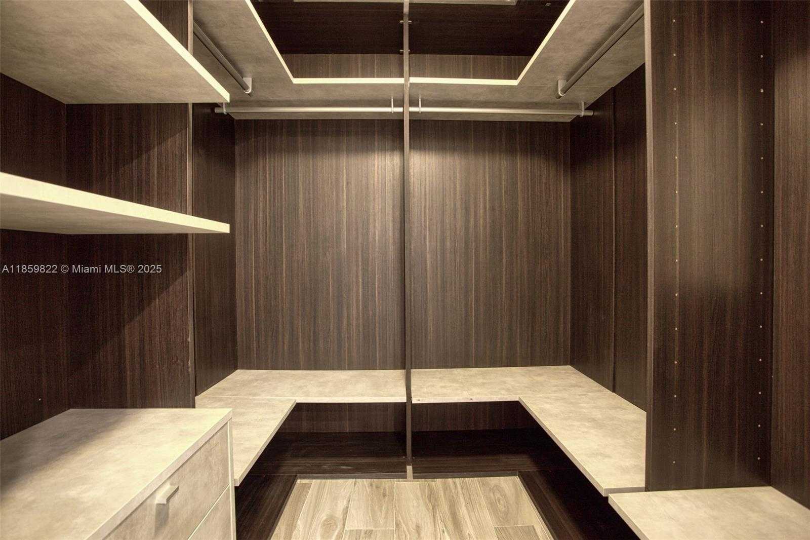 Small Image of 801 SOUTH MIAMI AVE #2903, Miami Number 14