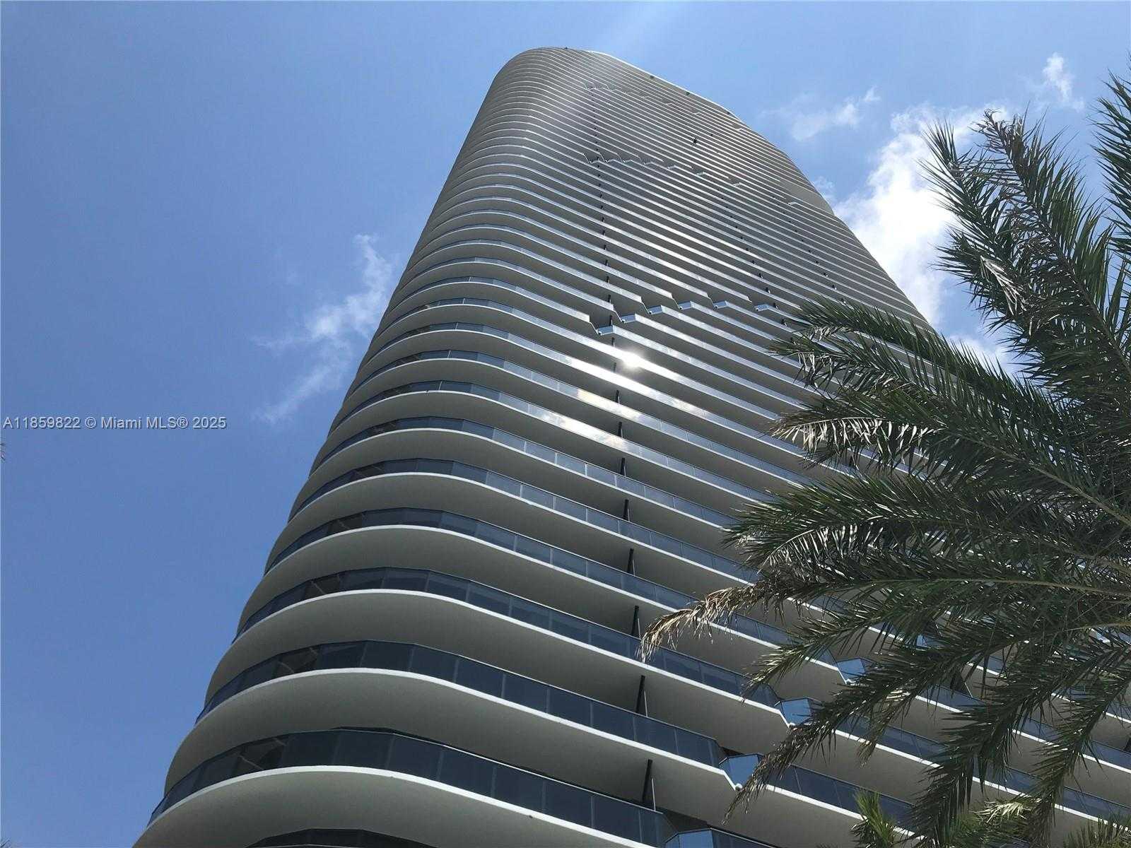 Small Image of 801 SOUTH MIAMI AVE #2903, Miami Number 31