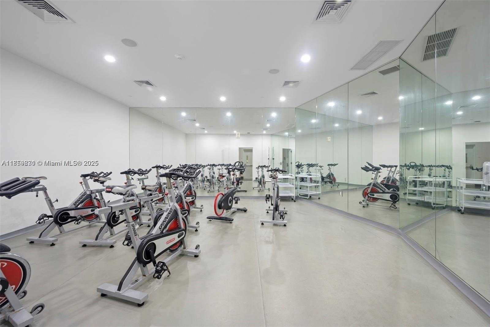 Small Image of 2950 NORTH EAST 188TH ST #525, Aventura Number 26