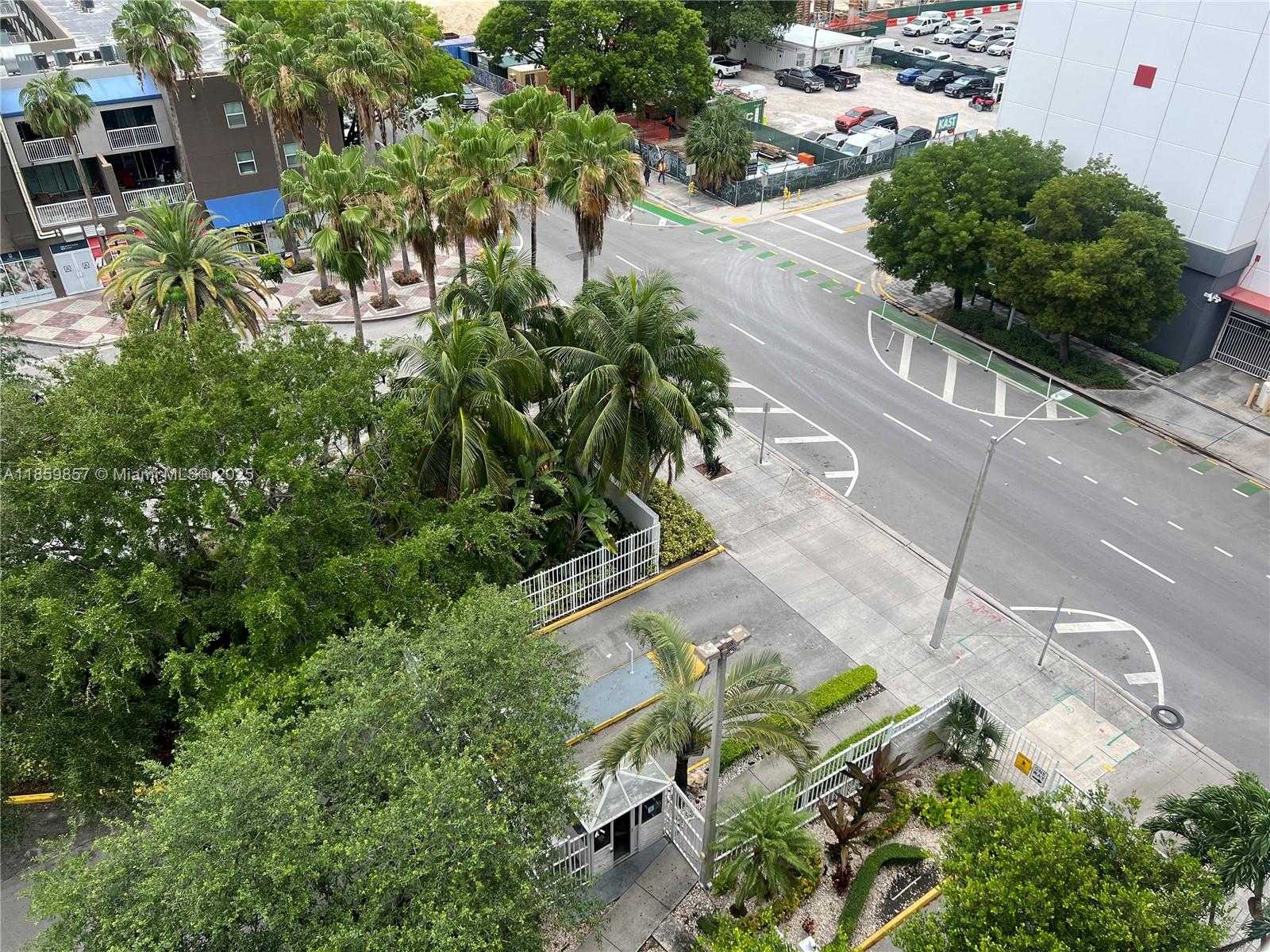 Small Image of 800 NORTH MIAMI AVE #E-909, Miami Number 27