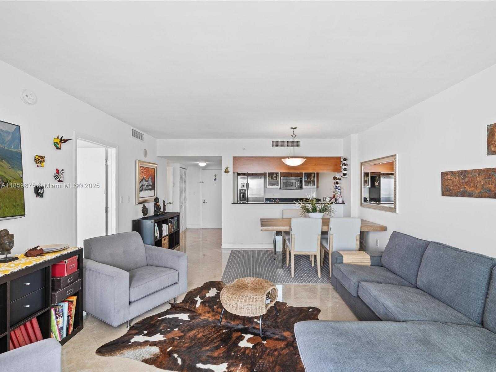 Small Image of 1800 NORTH BAYSHORE DR #2406, Miami Number 7