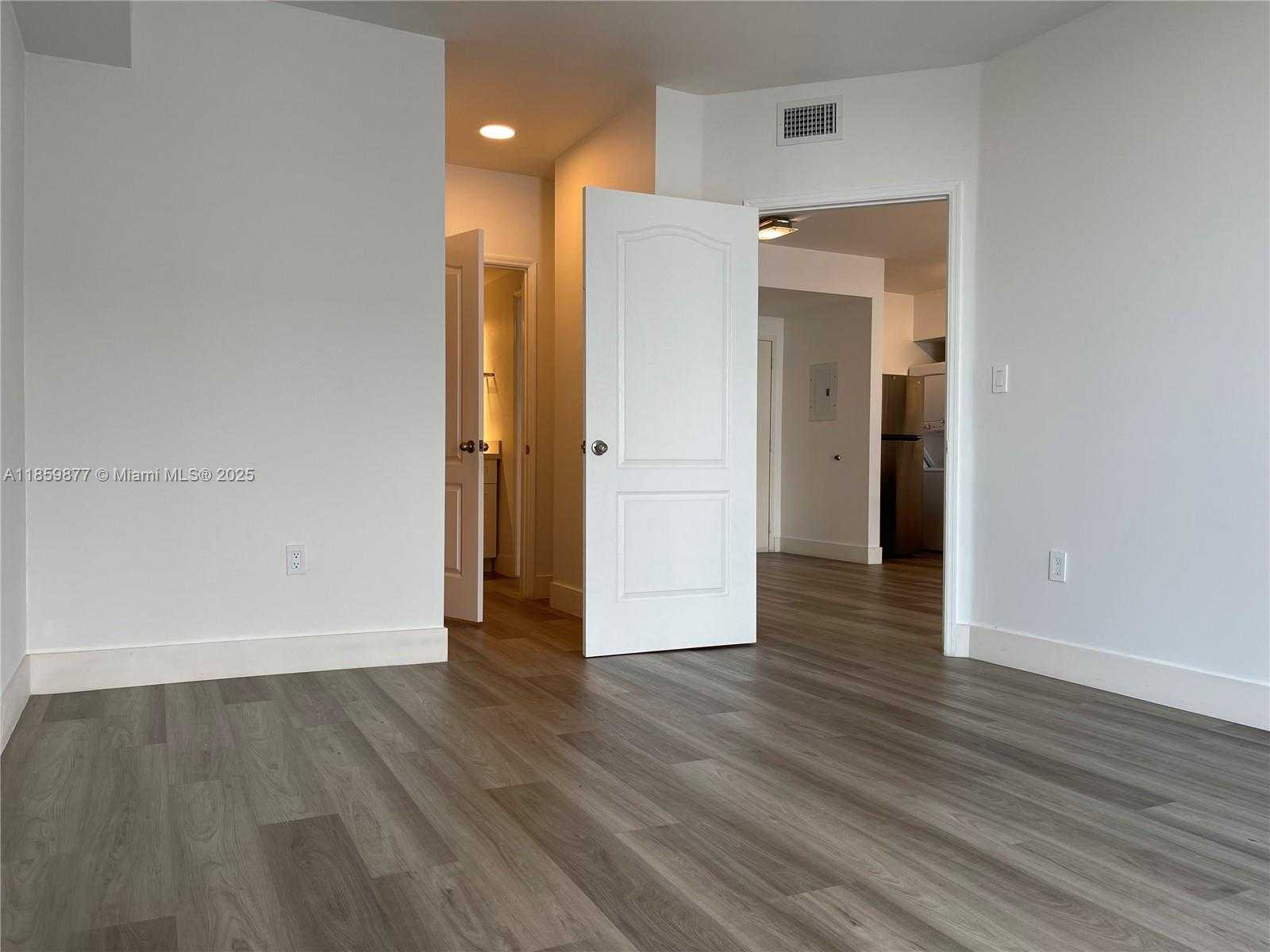 Small Image of 5085 NORTH WEST 7TH ST #1203, Miami Number 19