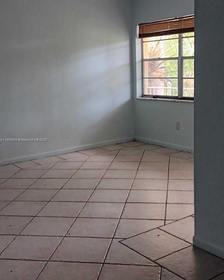 Small Image of 1826 CLEVELAND ST #6, Hollywood Number 6