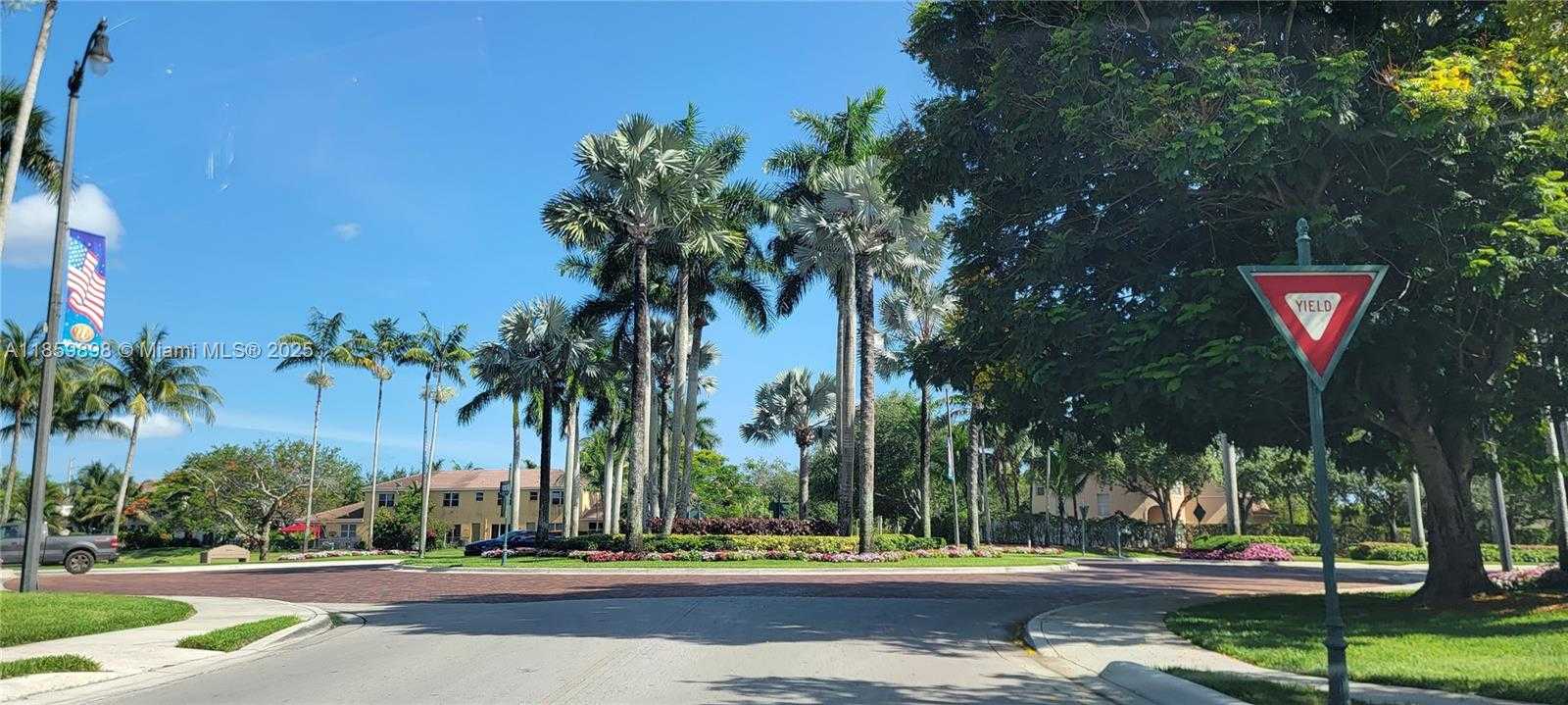 Small Image of 2501 NORTH EAST 41ST TER #1, Homestead Number 44