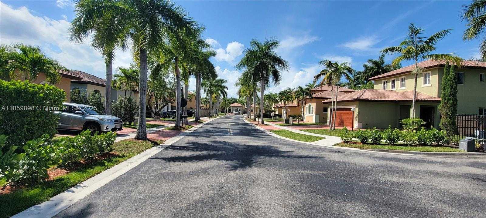 Small Image of 2501 NORTH EAST 41ST TER #1, Homestead Number 69