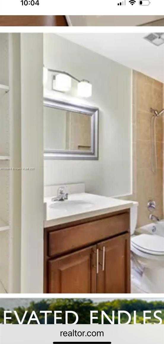 Small Image of 20911 LEEWARD CT #245-4, Aventura Number 19