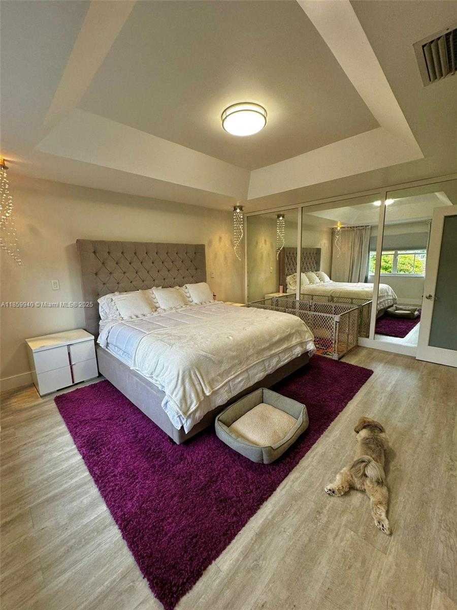 Small Image of 8224 SOUTH WEST 163RD CT, Miami Number 22