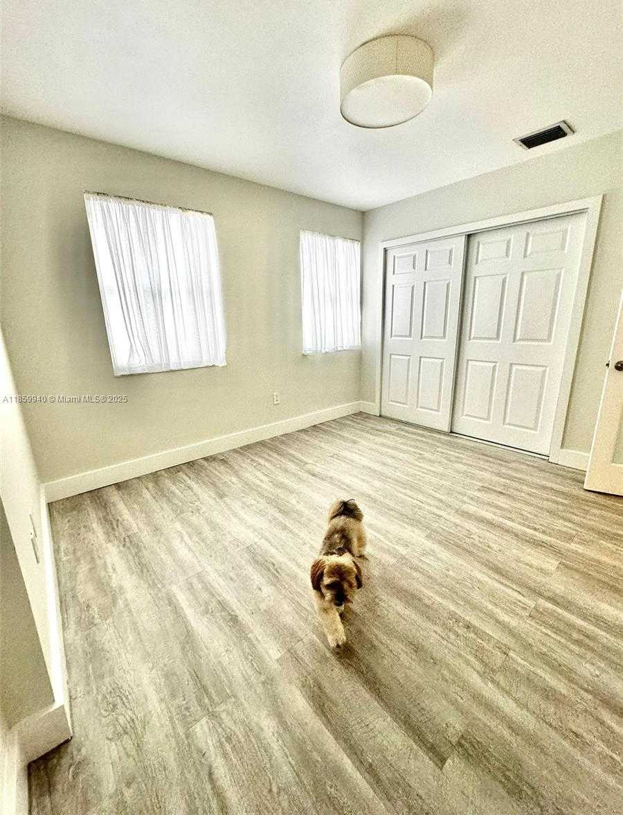 Small Image of 8224 SOUTH WEST 163RD CT, Miami Number 30