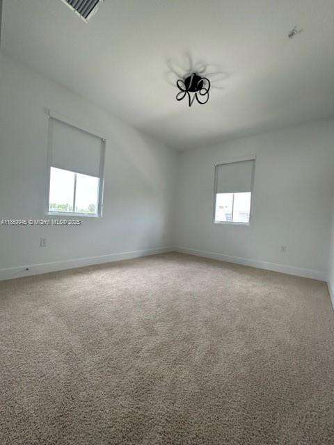 Small Image of Pembroke Pines Number 11