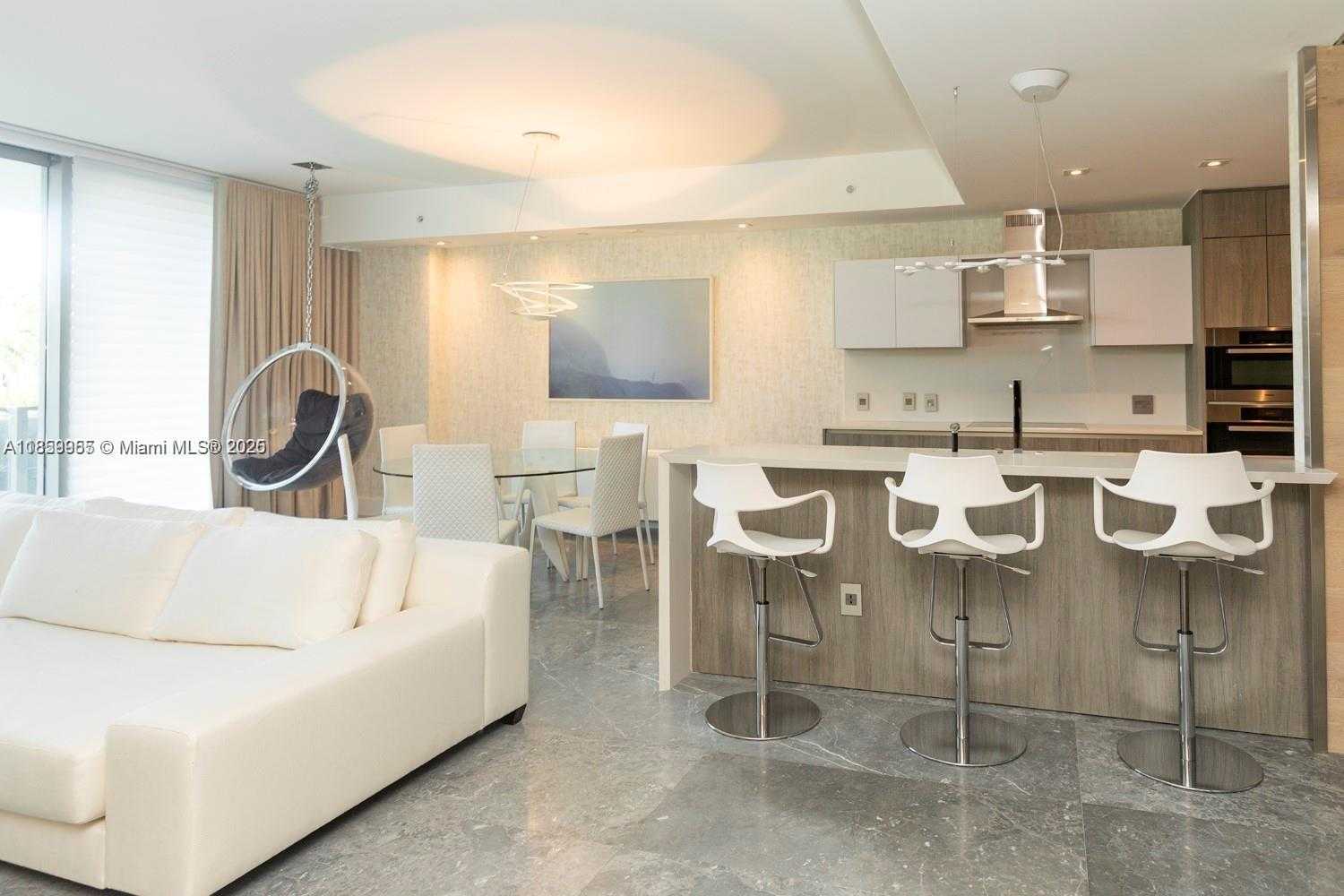 Small Image of 350 OCEAN DR #205N, Key Biscayne Number 2