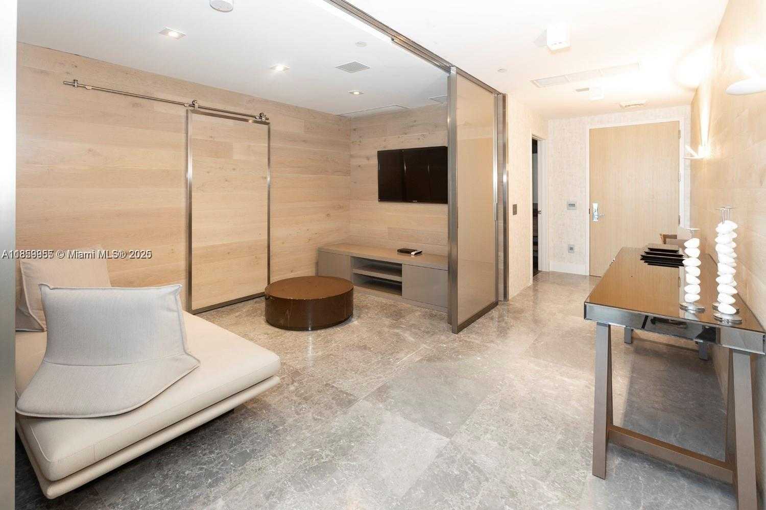 Small Image of 350 OCEAN DR #205N, Key Biscayne Number 3