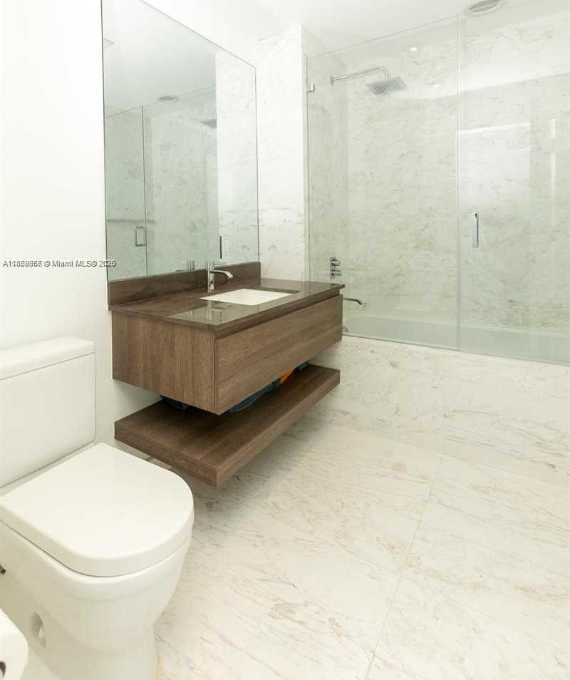 Small Image of 350 OCEAN DR #205N, Key Biscayne Number 7