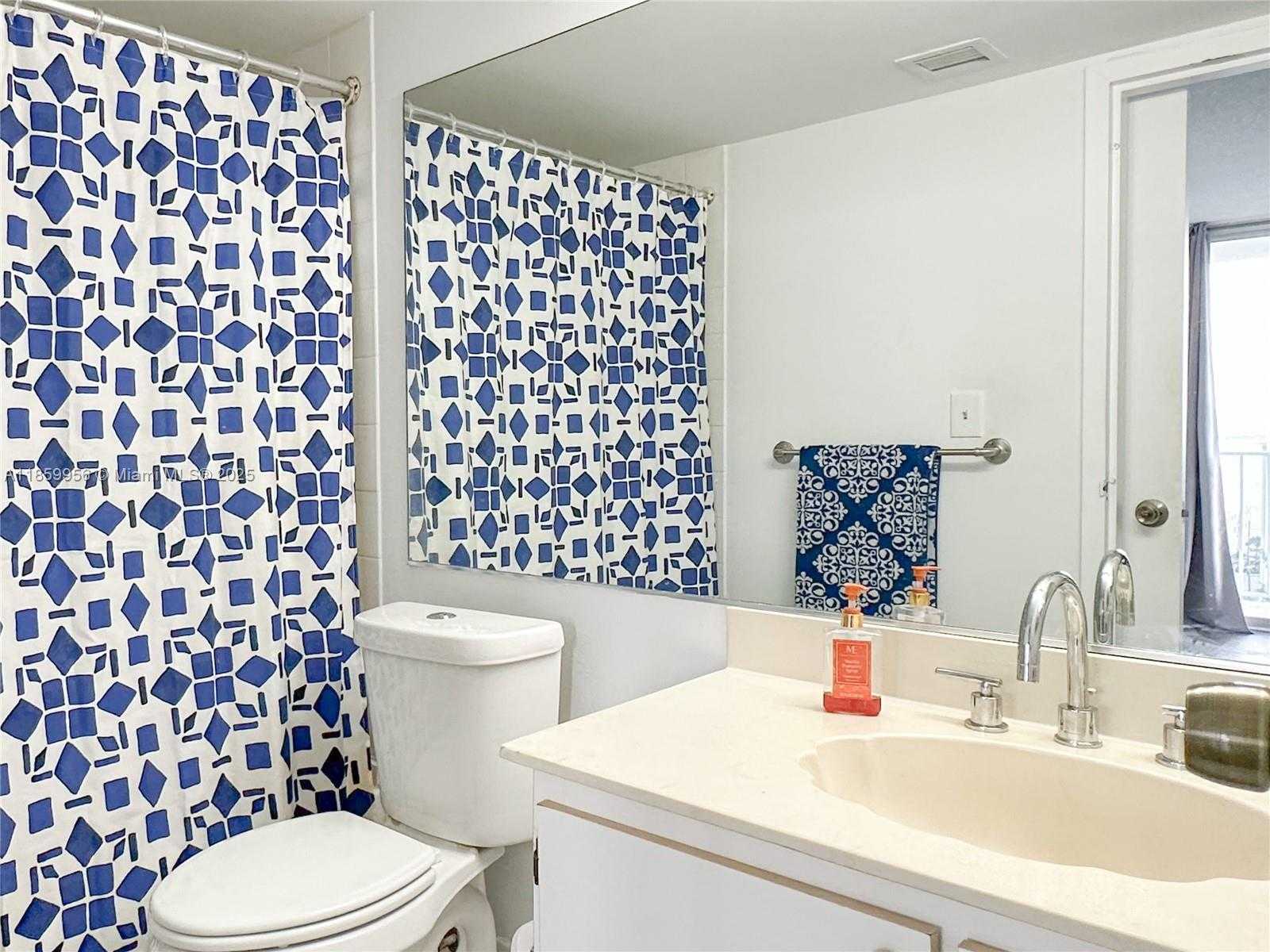Small Image of 7601 EAST TREASURE DR #1205, North Bay Village Number 9