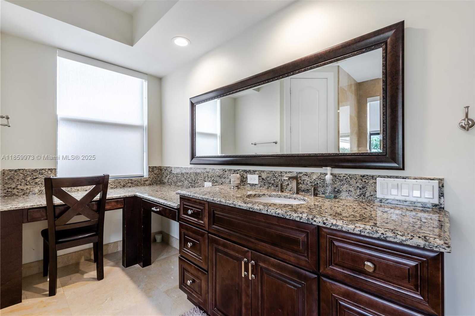 Small Image of 169 SOUTH EAST WAVECREST WAY, Boca Raton Number 24